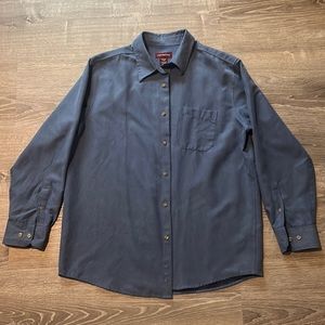 Covington blue chamois long sleeve buttoned shirt